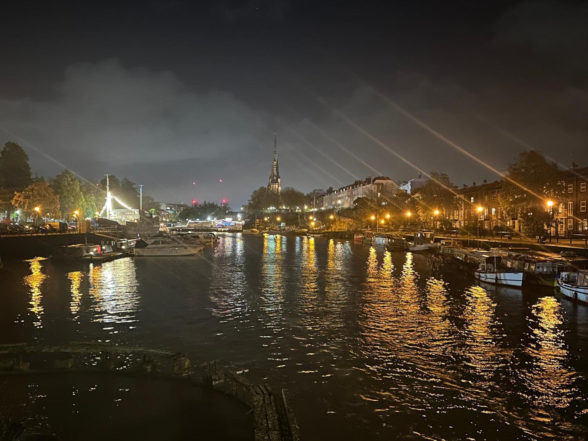 Comfortable City Centre Apartment For Contractors And Couples - City Centre Bristol Kültér fotó